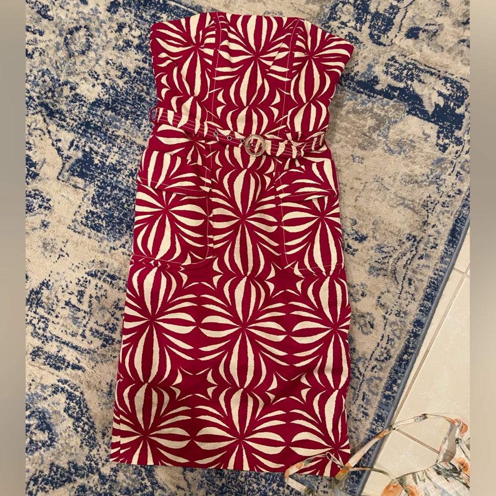Tracy Reese New York geometric belted magenta and white strapless utility dress